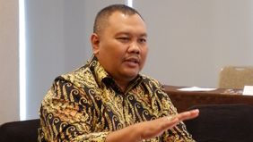 Analis Komunikasi Politik Hendri Satrio (Hensa) mengimbau masyarakat untuk lebih selektif dalam menilai partai politik yang pantas didukung, terutama setelah Mahkamah Konstitusi memutuskan untuk menghapus syarat ambang batas pencalonan presiden yang 