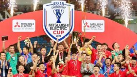 Vietnam berhasil menorehkan sejarah dengan menjuarai Piala AFF 2024 usai mengalahkan Thailand dalam pertandingan leg kedua final yang berlangsung di Stadion Rajamangala, Minggu 5 Januari 2025.