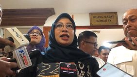 Wakil Ketua Komisi IX DPR RI Nihayatul Wafiroh menyatakan bahwa Komisi IX menyetujui anggaran Badan Gizi Nasional (BGN) tetap sebesar Rp71 triliun untuk tahun 2025.