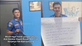 Sandi Butar Butar, seorang tenaga kontrak di Dinas Pemadam Kebakaran (Damkar) Kota Depok, yang sebelumnya menjadi sorotan karena vokal menyuarakan dugaan korupsi, kini diberhentikan atau tidak diperpanjang masa kontraknya.