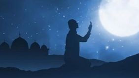 Malam Lailatul Qadar adalah salah satu malam yang sangat penting dalam bulan Ramadan. Malam ini diyakini sebagai malam yang penuh keberkahan dan menjadi momen istimewa bagi umat Muslim untuk memperbanyak ibadah.