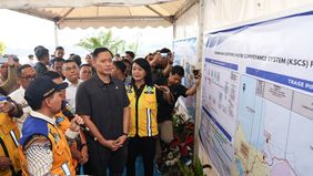 Agus Harimurti Yudhoyono, Menteri Koordinator Bidang Infrastruktur dan Pembangunan Kewilayahan (Menko AHY), mengunjungi Bendungan Karian yang terletak di Kabupaten Lebak, Banten.