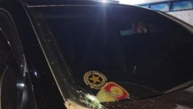 Sekretariat Wakil Presiden menjelaskan terkait hal itu. Stiker pada mobil Land Cruiser itu bukan stiker resmi Sekretariat Wakil Presiden. Setwapres menegaskan mobil dan pengemudi tak memiliki hubungan dengan institusi Setwapres.