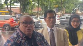 Razman Nasution diperiksa terkait laporannya di Polres Metro Jakarta Selatan terhadap Nikita Mirzani atas kasus penganiayaan.