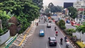 Pada tahun 2024, Kota Depok mencatatkan angka kemiskinan terendah di Jawa Barat, yaitu 2,34 persen, jauh lebih rendah dibandingkan angka kemiskinan Provinsi Jawa Barat yang mencapai 7,46 persen.