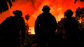 Hampir 40 orang telah ditangkap di beberapa kawasan permukiman di Los Angeles County yang terdampak kebakaran hutan, seperti yang diumumkan oleh pihak berwenang setempat pada Selasa 14 Januari 2025.