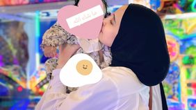 Zaskia Sungkar sempat membocorkan ingin memiliki anak perempuan dan diberi nama Humaira.