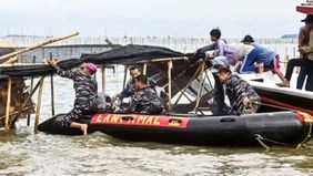 Kementerian Kelautan dan Perikanan (KKP) mengungkapkan bahwa penyidikan terhadap pembatasan laut sepanjang 30 kilometer di Teluknaga, Kabupaten Tangerang, Banten, akan terus berlanjut meskipun pembongkaran telah dilakukan.