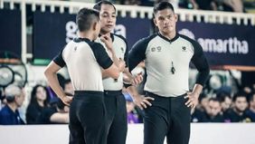 Kompetisi Indonesian Basketball League (IBL) 2025 bukan hanya menjadi panggung aksi para pemain di lapangan, tetapi juga arena untuk mengukur ketangguhan dan ketepatan keputusan para wasit.