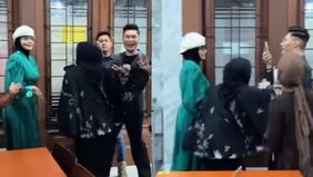 Dokter Detektif akui akan segera melaporkan 2 orang terkait dugaan pelecehan seksual, pada saat momen pelabrakan di restoran.