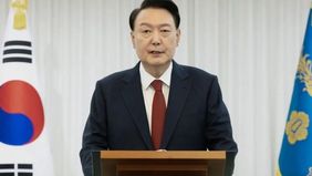 Pada hari Selasa, 21 Januari 2025, Presiden Korea Selatan, Yoon Suk Yeol, mengunjungi sebuah rumah sakit di Seoul untuk menjalani perawatan medis setelah menghadiri sidang pemakzulan pertama di Mahkamah Konstitusi.