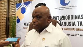 Kementerian Hak Asasi Manusia (HAM) bakal memberikan pendidikan kesadaran HAM bagi 44 ribu narapidana yang hendak menerima amnesti. Hal ini disampaikan langsung oleh Menteri HAM Natalius Pigai.