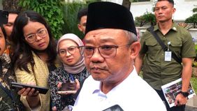 Menteri Pendidikan Dasar dan Menengah (Mendikdasmen), Abdul Mu'ti, menegaskan bahwa kegiatan belajar siswa tetap berlangsung selama Ramadhan 1445 Hijriah/2025 Masehi, meskipun pada minggu pertama pembelajaran dilakukan di rumah.