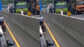 Kepala Induk PJR Tol Cipularang, Kompol Joko Prihantono, menjelaskan bahwa kecelakaan tersebut melibatkan truk Fuso dengan nomor polisi Z 9109 KA dan mobil Avanza dengan nomor polisi D 1013 VDC. 