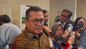 Menteri Perdagangan (Mendag) Budi Santoso menyampaikan bahwa nilai ekspor produk furnitur dan kerajinan Indonesia di pasar dunia mencapai USD 2,22 miliar atau senilai Rp36,07 triliun sepanjang Januari-November 2024.