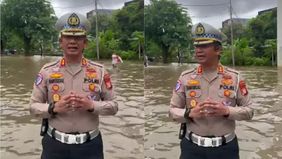 Hujan deras yang mengguyur wilayah Jakarta Utara sejak dini hari menyebabkan genangan air di sejumlah titik, termasuk di daerah Kelapa Gading.