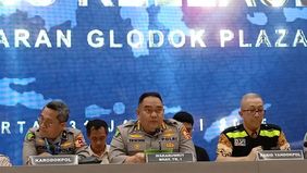 Rumah Sakit Bhayangkara Tk I Pusdokkes Polri (RS Polri) berhasil mengidentifikasi tiga dari 14 korban yang sebelumnya dilaporkan hilang akibat kebakaran di Glodok Plaza, Jakarta Barat, pada Rabu, 15 Januari 2025.