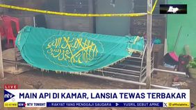 Satima Tewas Terbakar Dan Tergeletak Telungkup Di Atas Tempat Tidur Dalam Kamarnya.
