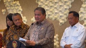 Menteri Koordinator Bidang Perekonomian (Menko Perekonomian) Airlangga Hartarto menyampaikan pemerintah berkomitmen menjaga inflasi 2025 dikisaran 2,5 persen plus minus 1 persen.