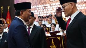 Deddy Corbuzier resmi dilantik sebagai staf khusus Menteri Pertahanan bidang Komunikasi Sosial dan Publik.