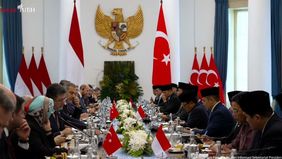 Presiden RI Prabowo Subianto menyambut Presiden Turkiye, Recep Tayyip Erdogan, dalam kunjungan kenegaraan di Istana Kepresidenan Bogor, Jawa Barat, Selasa, 12 Februari 2025.