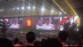 Bobby Nasution, turut hadir dalam perayaan Hari Ulang Tahun (HUT) ke-17 Partai Gerindra yang digelar di Sentul International Convention Center (SICC), Kabupaten Bogor, Jawa Barat, pada Sabtu. Dalam acara tersebut, ia membacakan Sumpah Jati Diri Kader