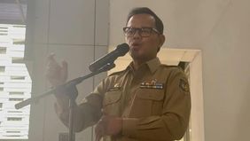 Wakil Menteri Dalam Negeri (Wamendagri) Bima Arya Sugiarto menyatakan bahwa para kepala daerah tidak akan tidur sendirian dalam satu tenda selama retret atau pembekalan di Akademi Militer (Akmil), Magelang, Jawa Tengah.