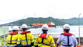 PT Amman Mineral Nusa Tenggara (AMMAN) mencatat tonggak sejarah baru dengan suksesnya uji coba sandar dan olah gerak (Trial Berthing) MT Lady Eva.
