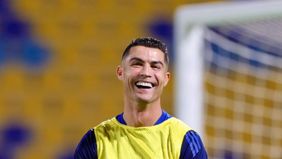 Cristiano Ronaldo, pemain sepak bola Portugal yang bermain untuk Al-Nassr, berencana kembali ke Indonesia untuk melakukan kegiatan amal di Kupang.