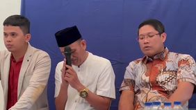 Yunihar, kuasa hukum Kepala Desa (Kades) Kohod, Arsin, menyampaikan bahwa kliennya belum memiliki rencana untuk mengajukan praperadilan setelah ditetapkan sebagai tersangka dalam kasus dugaan pemalsuan sertifikat hak guna bangunan (SHGB).