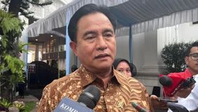 Menko Hukum, HAM, Imigrasi dan Pemasyarakatan, Yusril Ihza Mahendra, mengatakan, kebijakan efisiensi anggaran pada kementerian dan lembaga diambil karena sekitar 30 persen pengeluaran dari APBN tidak dapat dipertanggungjawabkan.