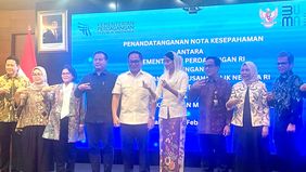 Kementerian Perdagangan menggandeng Kementerian Badan Usaha Milik Negara (BUMN) dalam pengembangan dan pemberdayaan Usaha Mikro, Kecil, dan Menengah (UMKM) siap ekspor. 