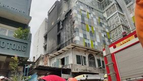 Manajemen Hotel 101 Urban yang terletak di Jalan Pasar Glodok Selatan, RT 01 RW 01, Tamansari, Jakarta Barat, mengonfirmasi bahwa mereka telah menjalankan prosedur tanggap darurat sesuai dengan Standar Operasional Prosedur (SOP).