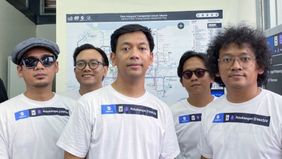 Grup band D'Masiv resmi berkolaborasi dengan PT. Transjakarta dan membeli hak penamaan yang awalnya halte Petukangan Utara menjadi Petukangan D'Masiv.