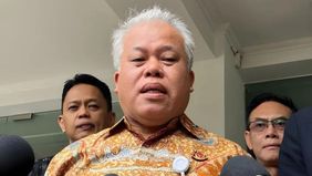 Kejaksaan Agung (Kejagung) menanggapi perbedaan jumlah kerugian keuangan negara dalam dakwaan terhadap tersangka kasus korupsi importasi gula di Kementerian Perdagangan (Kemendag) tahun 2015–2016, Thomas Trikasih Lembong (TTL) atau Tom Lembong.