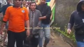  Warga Kampung Gumelar, Kecamatan Palabuhanratu, Kabupaten Sukabumi, dikejutkan oleh kebohongan yang dilakukan seorang pria bernama Aang. Suami dari Santi dan ayah dari Nurul ini awalnya mengklaim bahwa istri dan anaknya selamat dari terjangan banjir