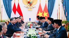 Presiden Republik Indonesia Prabowo Subianto dan Sekretaris Jenderal Komite Sentral Partai Komunis Vietnam (PKV) Tô Lâm sepakat untuk meningkatkan hubungan bilateral menjadi Kemitraan Strategis Komprehensif (Comprehensive Strategic Partnership).