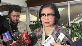 Anggota Komisi IX DPR RI, Irma Suryani, mendesak pemerintah bersikap tegas terhadap PT Sritex agar memenuhi kewajibannya. Hal ini menyusul kebijakan pembayaran Tunjangan Hari Raya (THR) bagi mantan pekerja yang masih tertunda dan direncanakan akan di