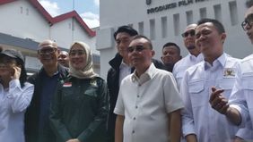 Wakil Ketua DPR RI Sufmi Dasco Ahmad bersama Komisi VI DPR RI melakukan inspeksi mendadak (sidak) ke Kantor PT Produksi Film Negara (PFN) di Jakarta pada Jumat pagi 14 Maret 2025. Namun, Direktur Utama PFN yang baru, Riefan Fajarsyah atau Ifan Sevent