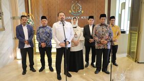 Jaksa Agung Republik Indonesia ST Burhanuddin menerima kunjungan Wakil Ketua Umum Majelis Ulama Indonesia (MUI) K.H. Marsudi Suhud pada Kamis 20 Maret 2025 di Gedung Utama Kejaksaan Agung, dalam rangka membahas isu-isu strategis terkait pemberantasan