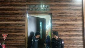 Komisi Pemberantasan Korupsi (KPK) menggeledah Kantor DPRD Kabupaten Ogan Komering Ulu (OKU), Sumatera Selatan, setelah melakukan operasi tangkap tangan (OTT) terhadap tiga anggota dewan setempat dalam kasus suap terkait sembilan proyek di Dinas PUPR