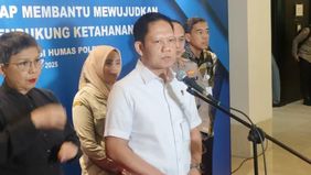 Direktorat Tindak Pidana Ekonomi Khusus (Dittipideksus) Bareskrim Polri, yang berperan sebagai Satgas Pangan Polri, mengungkapkan bahwa saat ini mereka tengah menyelidiki 12 laporan polisi terkait permasalahan minyak goreng merek MinyaKita.