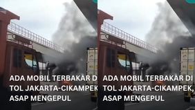 Satu unit mobil terpantau terbakar di ruas Jalan Tol Jakarta-Cikampek menuju ke Cikampek di kilometer 11 mengarah ke Cikampek atau di sekitar Bekasi Barat. Belum diketahui kronologi detailnya, sekarang dalam penanganan petugas, Jumat, 21 Maret 2025 s