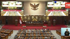 Dewan Perwakilan Rakyat Republik Indonesia (DPR RI) mengadakan rapat paripurna ke-16 sebagai penutupan masa persidangan II Tahun Sidang 2024-2025. Dalam rapat tersebut, sebanyak 248 anggota DPR hadir.