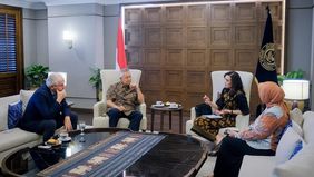 Menteri Pariwisata Widiyanti Putri Wardhana bertemu Tomy Winata, pendiri Artha Graha Group dan James McBride selaku CEO NIHI Sumba.
