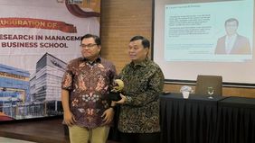 Dalam paparannya, Nurdin Tampubolon membagikan kiat-kiat sukses dan strategi sebagai seorang entrepreneur yang sukses di Indonesia. 