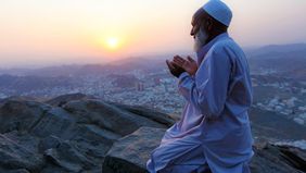 Puasa Ramadhan adalah kewajiban bagi setiap muslim yang sudah baligh, berakal, dan mampu menjalankannya. 