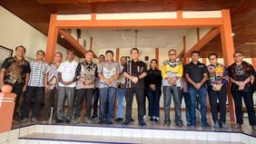 Proyek geotermal yang telah menuai banyak kritik dari awal pelaksanaannya itu dinilai memiliki banyak kekurangan, bahkan menimbulkan keresahan dan dampak negatif di beberapa lokasi seperti Poco Leok di Manggarai dan Mataloko di Ngada.