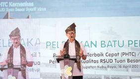 Menteri Kesehatan Budi Gunadi Sadikin menyoroti tingginya angka kematian akibat stroke dan penyakit jantung di Indonesia, termasuk di Kabupaten Kubu Raya, Kalimantan Barat. 