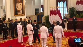  Prabowo melantik pasangan terpilih Gubernur dan Wakil Gubernur Papua Pegunungan, Jhon Tabo-Ones Pahabol, serta pasangan Gubernur dan Wakil Gubernur Kepulauan Bangka Belitung (Babel) terpilih, Hidayat Arsani-Hellyana.